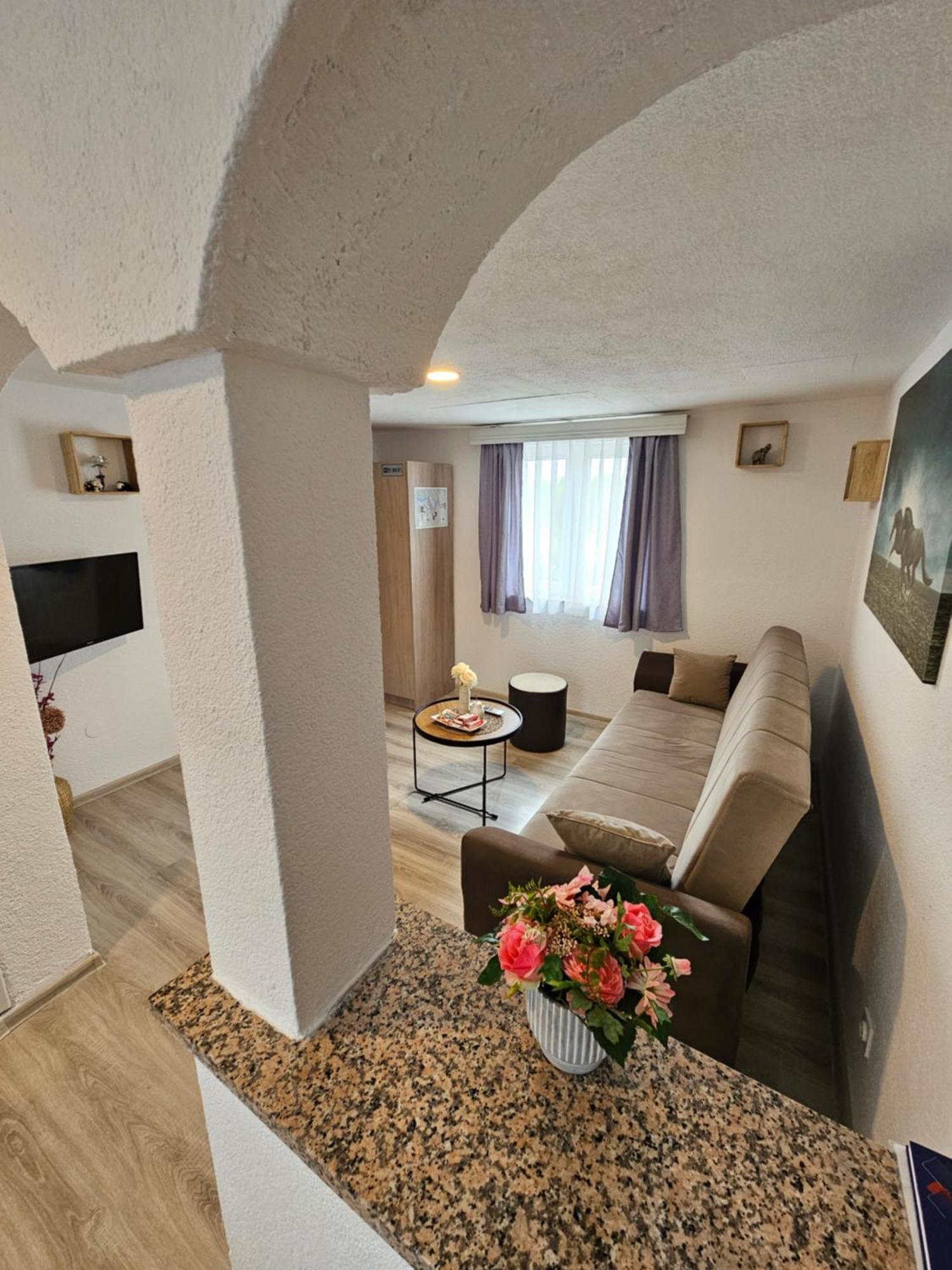Apartments Luka Раковица Екстер'єр фото